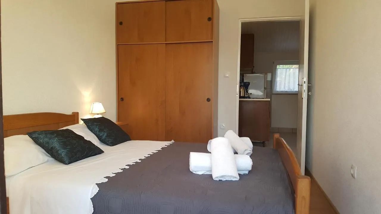 Apartments Zuzul - Trogir