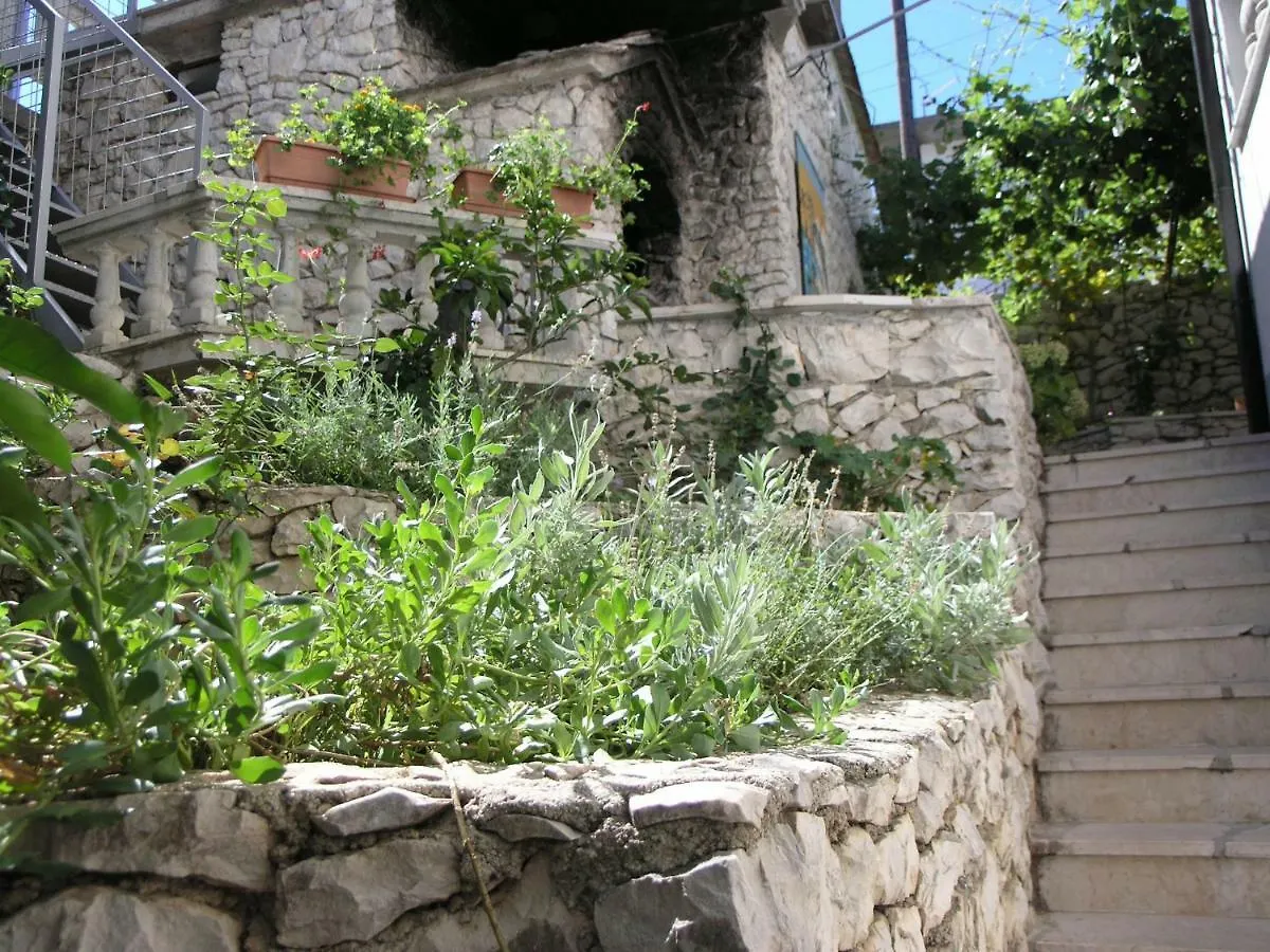 Apartments Zuzul - Trogir